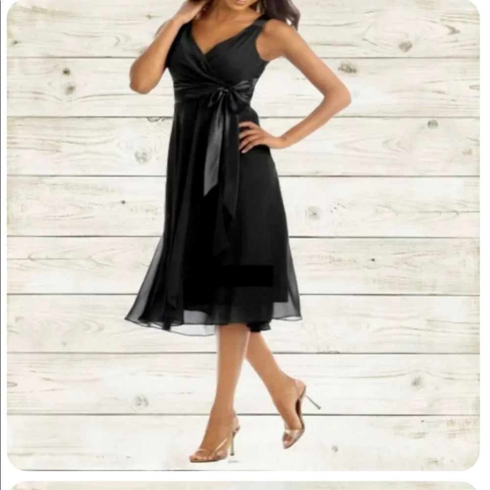 Evan Picone black cocktail dress size 16